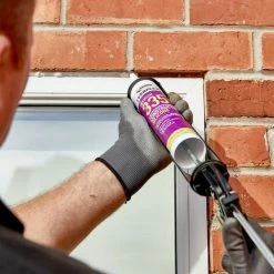 Everbuild 335WE Construction Silicone White 295ml -EVERBUILD Shop 18501976 3